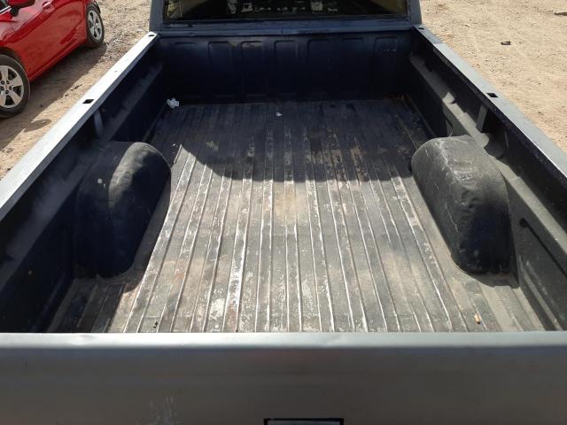 Photo 10 from auction – 2001 CHEVROLET SILVERADO with VIN 2GCEC19V611292390