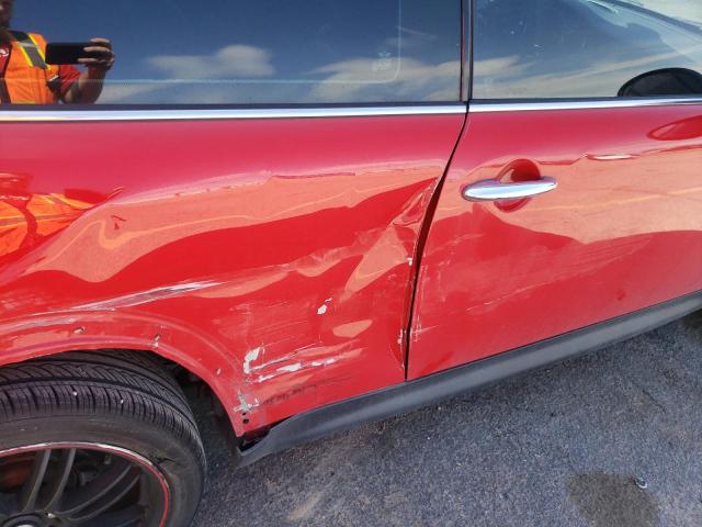 Photo 10 from auction – 2006 MINI COOPER S with VIN WMWRE33586TJ36107