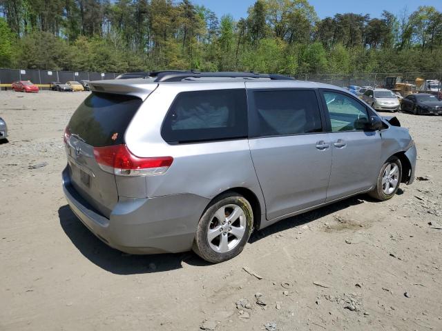 Photo 3 from auction – 2013 TOYOTA SIENNA LE with VIN 5TDKK3DC5DS345360