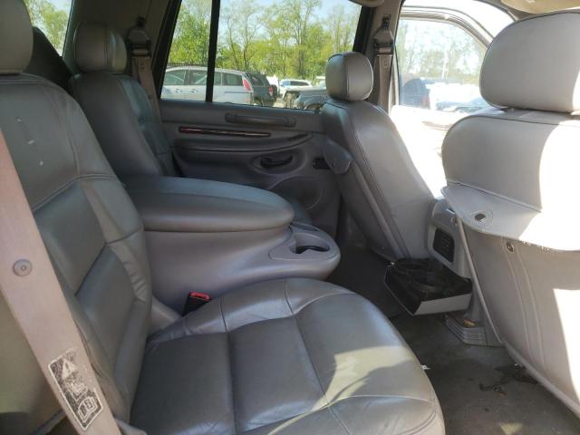 Photo 11 from auction – 2000 LINCOLN NAVIGATOR with VIN 5LMFU28A1YLJ22358