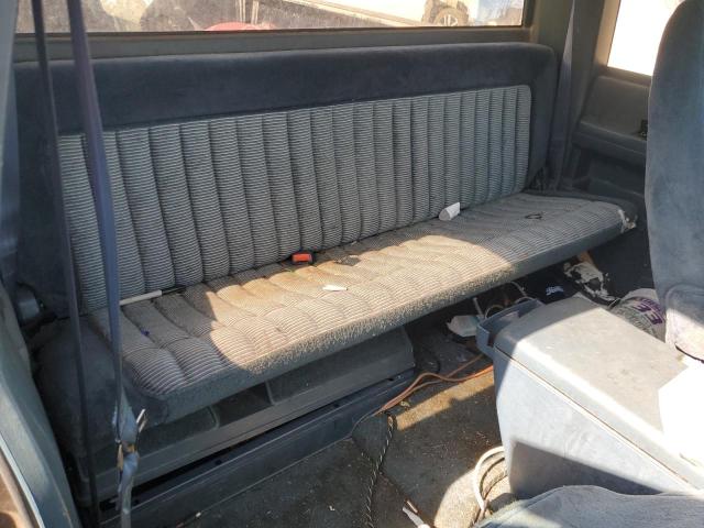 Photo 10 from auction – 1993 CHEVROLET GMT-400 C1 with VIN 2GCEC19K0P1246682