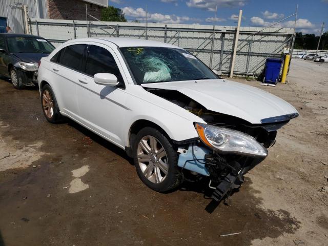 Photo 4 from auction – 2013 CHRYSLER 200 TOURIN with VIN 1C3CCBBB8DN593568