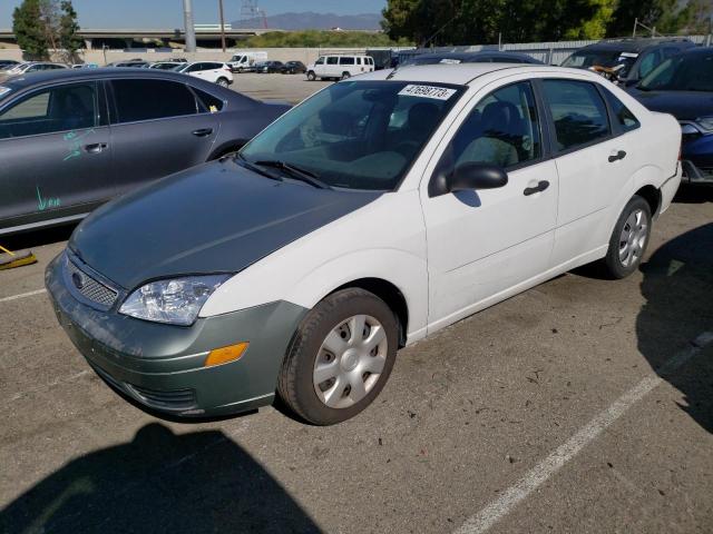 FORD FOCUS ZX4 2005 with VIN 1FAFP34N85W211373 - Photo from auction