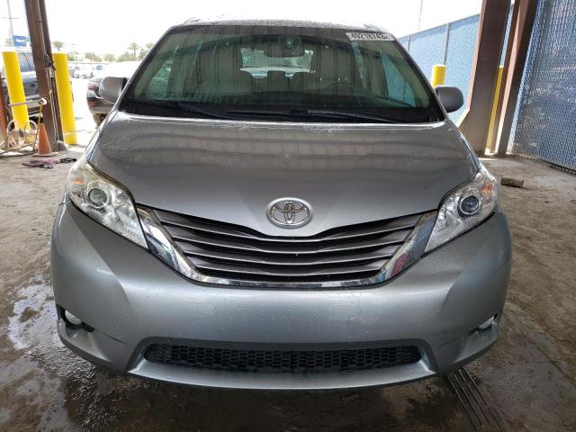 Photo 5 from auction – 2015 TOYOTA SIENNA XLE with VIN 5TDYK3DC7FS640599