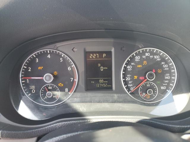 Photo 9 from auction – 2015 VOLKSWAGEN PASSAT S with VIN 1VWAT7A34FC058047