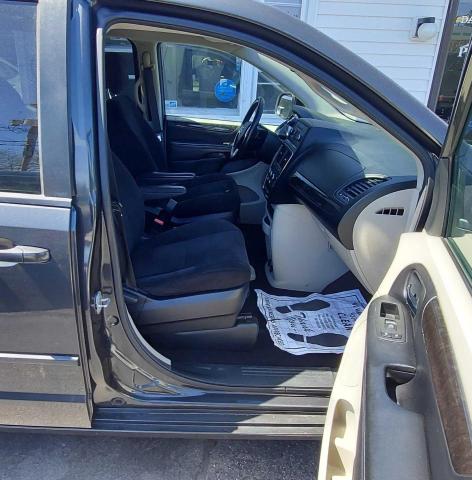 Photo 5 from auction – 2012 DODGE GRAND CARA with VIN 2C4RDGBG5CR171433