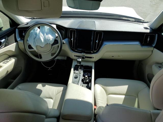 Photo 8 from auction – 2018 VOLVO XC60 T6 with VIN LYVA22RK3JB078209