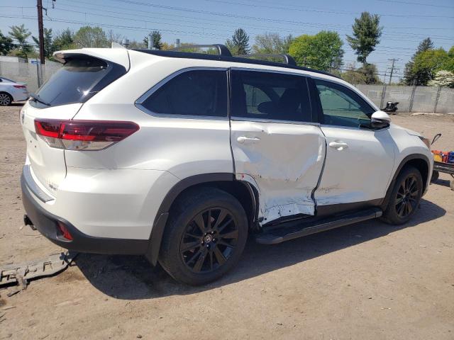 Photo 3 from auction – 2019 TOYOTA HIGHLANDER with VIN 5TDJZRFH0KS614932