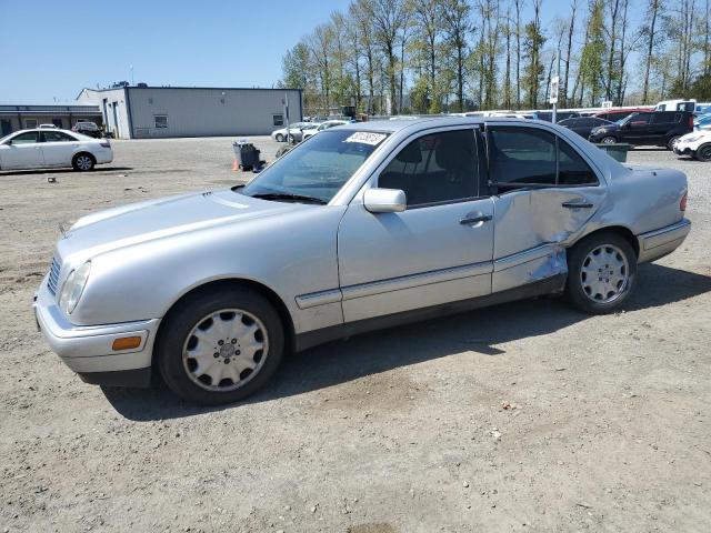 Photo 1 from auction – 1996 MERCEDES-BENZ E 320 with VIN WDBJF55F4TJ007611