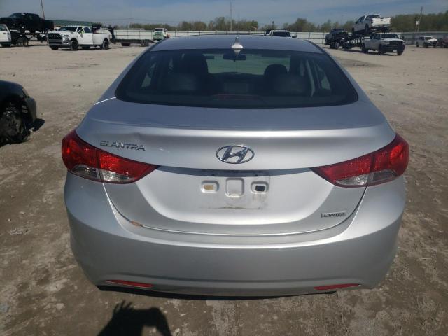 Photo 6 from auction – 2013 HYUNDAI ELANTRA GL with VIN 5NPDH4AE4DH320555