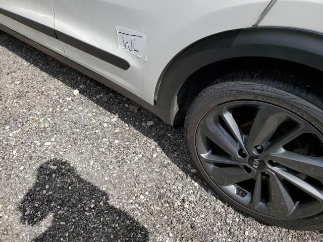 Photo 12 from auction – 2017 KIA NIRO EX with VIN KNDCC3LC9H5050387