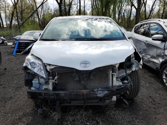 Photo 5 from auction – 2014 TOYOTA SIENNA XLE with VIN 5TDDK3DC9ES087323