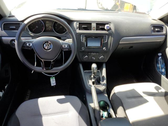 Photo 8 from auction – 2017 VOLKSWAGEN JETTA S with VIN 3VW2B7AJ1HM403963