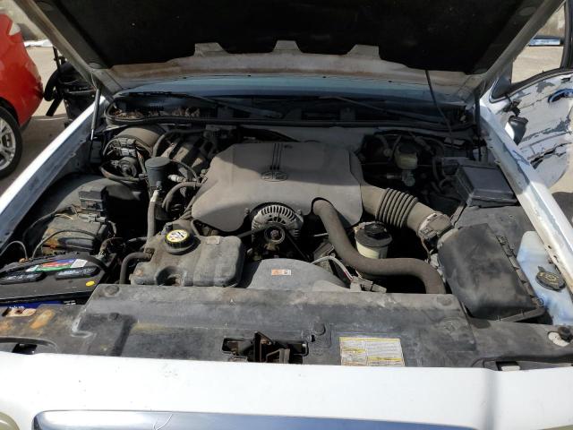 Photo 11 from auction – 2001 FORD CROWN VICT with VIN 2FAFP74W81X203658