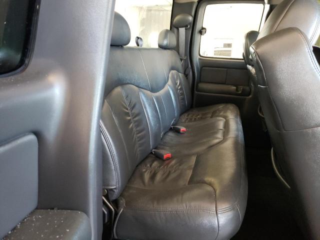 Photo 10 from auction – 2002 CHEVROLET SILVERADO with VIN 1GCHK29G52E265236