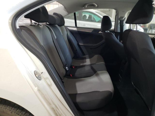 Photo 10 from auction – 2017 VOLKSWAGEN JETTA S with VIN 3VW2B7AJ9HM349988