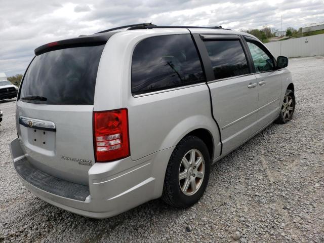 Photo 3 from auction – 2010 CHRYSLER TOWN & COU with VIN 2A4RR5D18AR148041