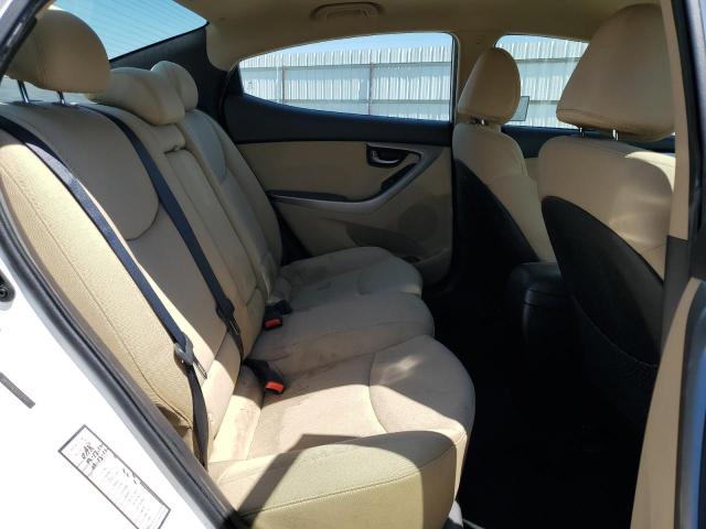 Photo 10 from auction – 2012 HYUNDAI ELANTRA GL with VIN 5NPDH4AE9CH137411