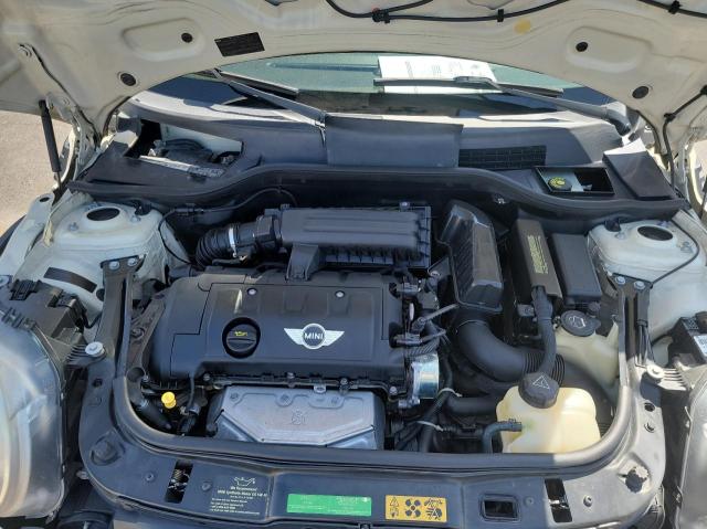 Photo 7 from auction – 2008 MINI COOPER with VIN WMWMF335X8TT61882