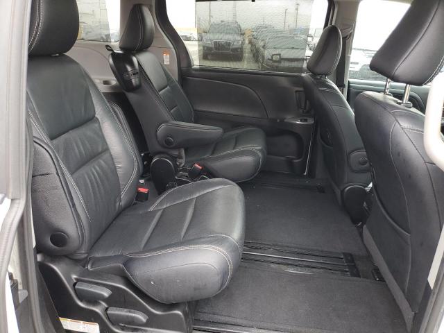 Photo 11 from auction – 2017 TOYOTA SIENNA SE with VIN 5TDXZ3DC9HS832908