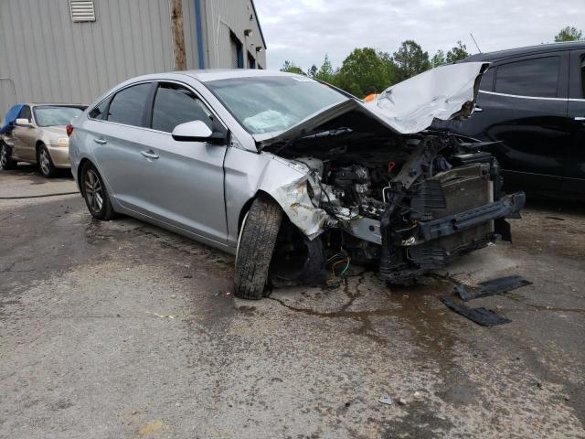 Photo 4 from auction – 2016 HYUNDAI SONATA SE with VIN 5NPE24AF5GH417203