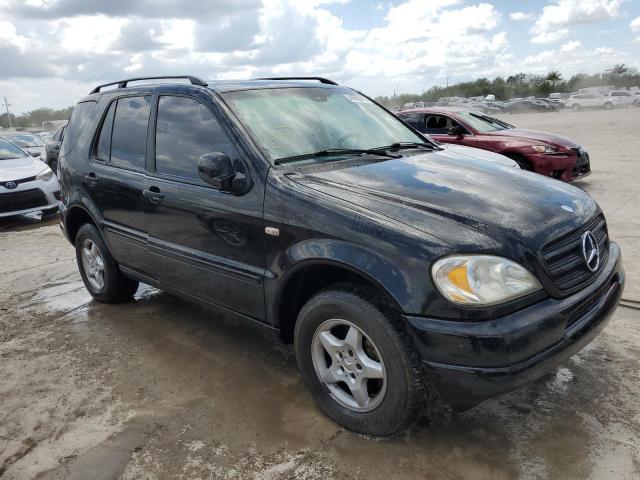 Photo 4 from auction – 2001 MERCEDES-BENZ ML 320 with VIN 4JGAB54EX1A229018
