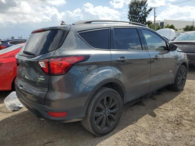 Photo 3 from auction – 2019 FORD ESCAPE SE with VIN 1FMCU0GD6KUB08818