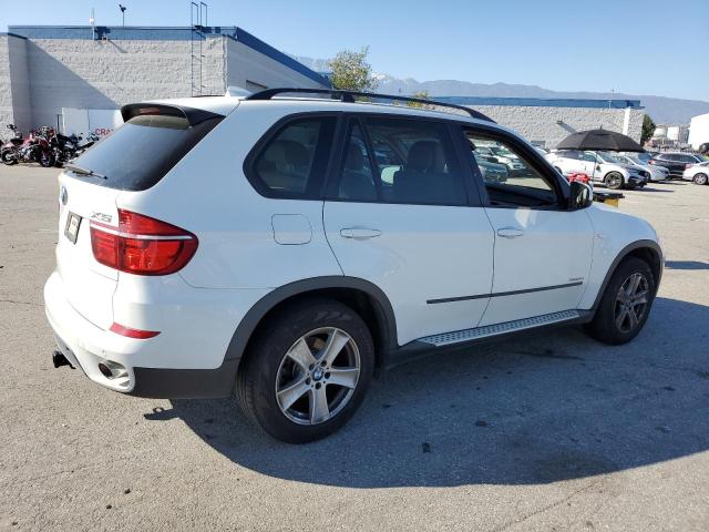 Photo 3 from auction – 2012 BMW X5 XDRIVE3 with VIN 5UXZW0C56CL667119