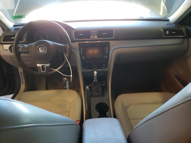 Photo 8 from auction – 2015 VOLKSWAGEN PASSAT S with VIN 1VWAT7A39FC110840