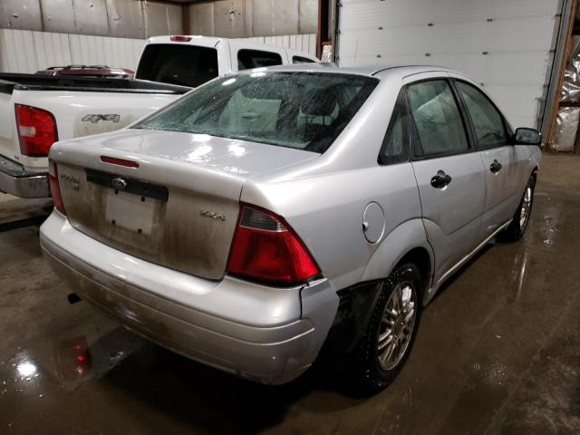 Photo 3 from auction – 2005 FORD FOCUS ZX4 with VIN 1FAFP34N45W176492