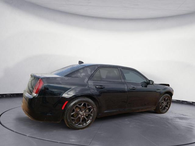 Photo 3 from auction – 2019 CHRYSLER 300 S with VIN 2C3CCAGG9KH651515
