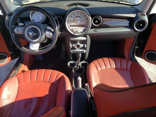 Photo 8 from auction – 2007 MINI COOPER with VIN WMWMF33537TL78425