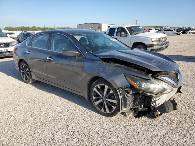 Photo 4 from auction – 2017 NISSAN ALTIMA 2.5 with VIN 1N4AL3AP4HC143980