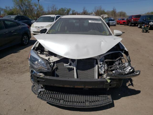 صورة رقم 5 من المزاد - 2014 TOYOTA COROLLA EC مع VIN 5YFBPRHE6EP144707