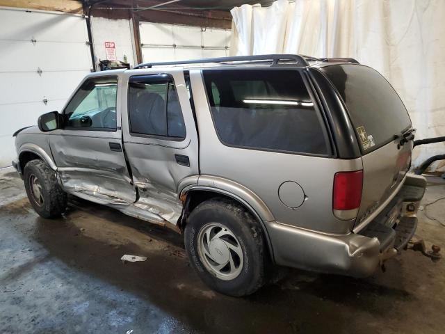 Photo 2 from auction – 2001 CHEVROLET BLAZER with VIN 1GNDT13W212126601