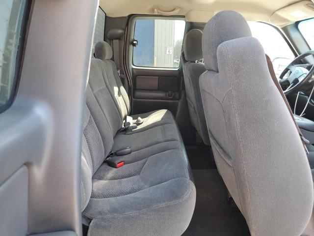 Photo 10 from auction – 2004 CHEVROLET SILVERADO with VIN 2GCEK19T441294712