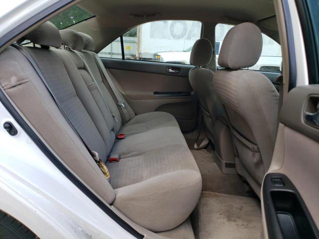 Photo 10 from auction – 2005 TOYOTA CAMRY LE with VIN 4T1BE32K75U635609