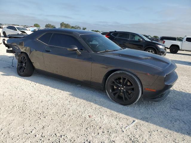 Photo 4 from auction – 2018 DODGE CHALLENGER with VIN 2C3CDZAG7JH334044