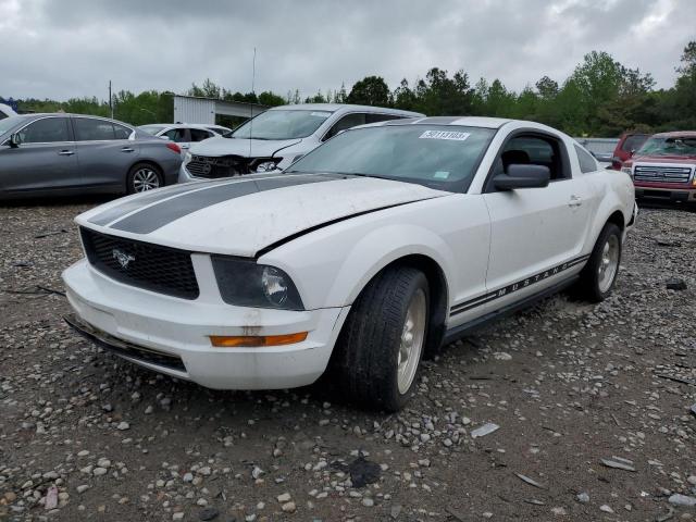 FORD MUSTANG 2005 with VIN 1ZVFT80N155152839 - Photo from auction