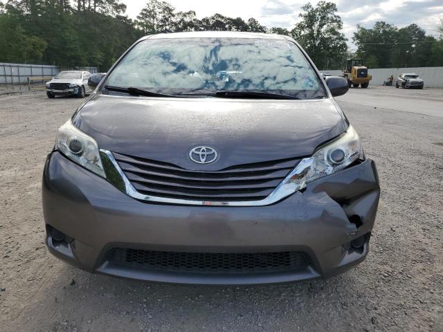 Photo 5 from auction – 2015 TOYOTA SIENNA LE with VIN 5TDKK3DC6FS680842