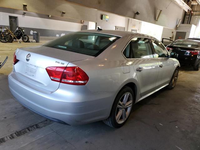 Photo 3 from auction – 2014 VOLKSWAGEN PASSAT SE with VIN 1VWBS7A37EC033522