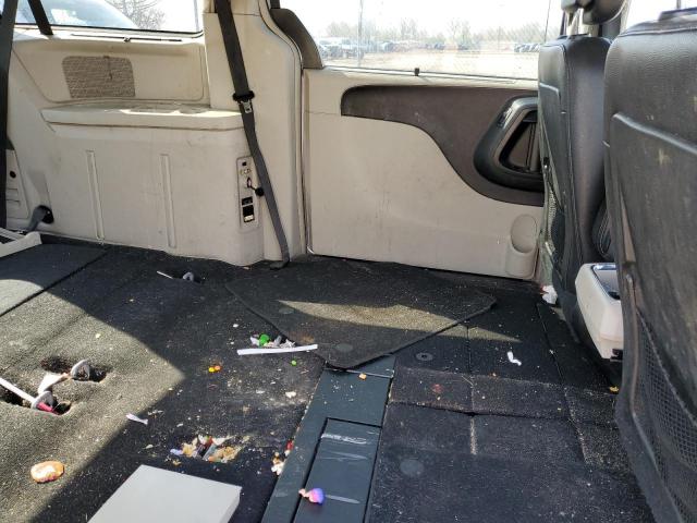 Photo 11 from auction – 2015 CHRYSLER TOWN & COU with VIN 2C4RC1BG6FR711702