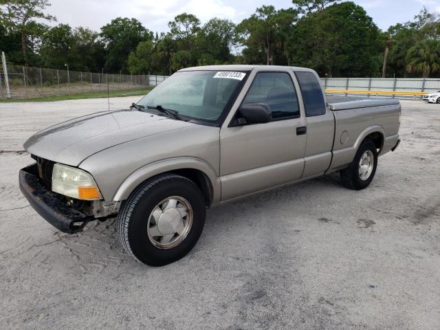 GMC SONOMA 2002 with VIN 1GTCS19W228212973 - Photo from auction