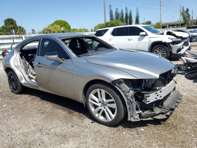 Photo 4 from auction – 2021 LEXUS IS 300 with VIN JTHAA1D23M5111605