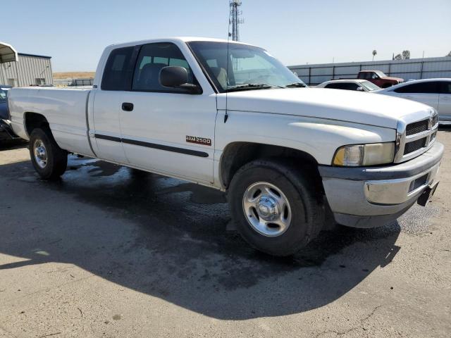 Photo 4 from auction – 2000 DODGE RAM 2500 with VIN 3B7KC2368YG147704