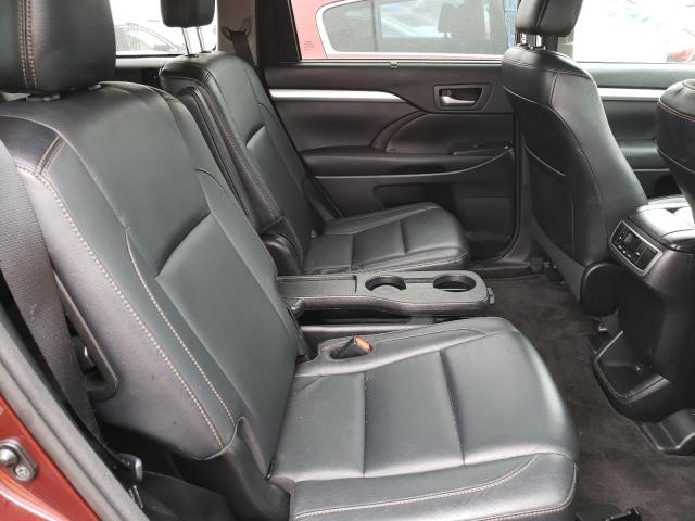 Photo 11 from auction – 2017 TOYOTA HIGHLANDER with VIN 5TDKZRFH3HS194547