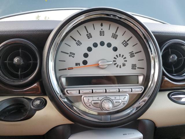 Photo 9 from auction – 2010 MINI COOPER with VIN WMWMF3C51ATU79177