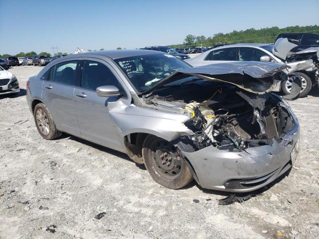 صورة رقم 4 من المزاد - 2014 CHRYSLER 200 LX مع VIN 1C3CCBAB7EN207595