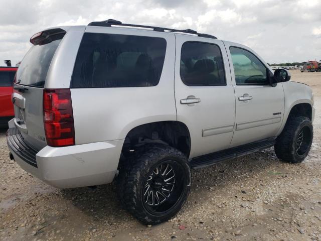 Photo 3 from auction – 2011 CHEVROLET TAHOE C150 with VIN 1GNSCAE08BR125428