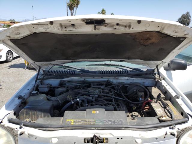 Photo 12 from auction – 2002 MERCURY MOUNTAINEE with VIN 4M2ZU86W22ZJ39464